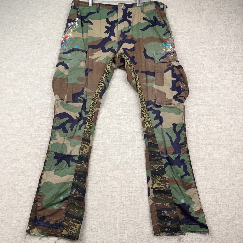 Gallery Dept Mens 32x30 Camo Flare Cargo Pants Paint Splatter Leopard Trim